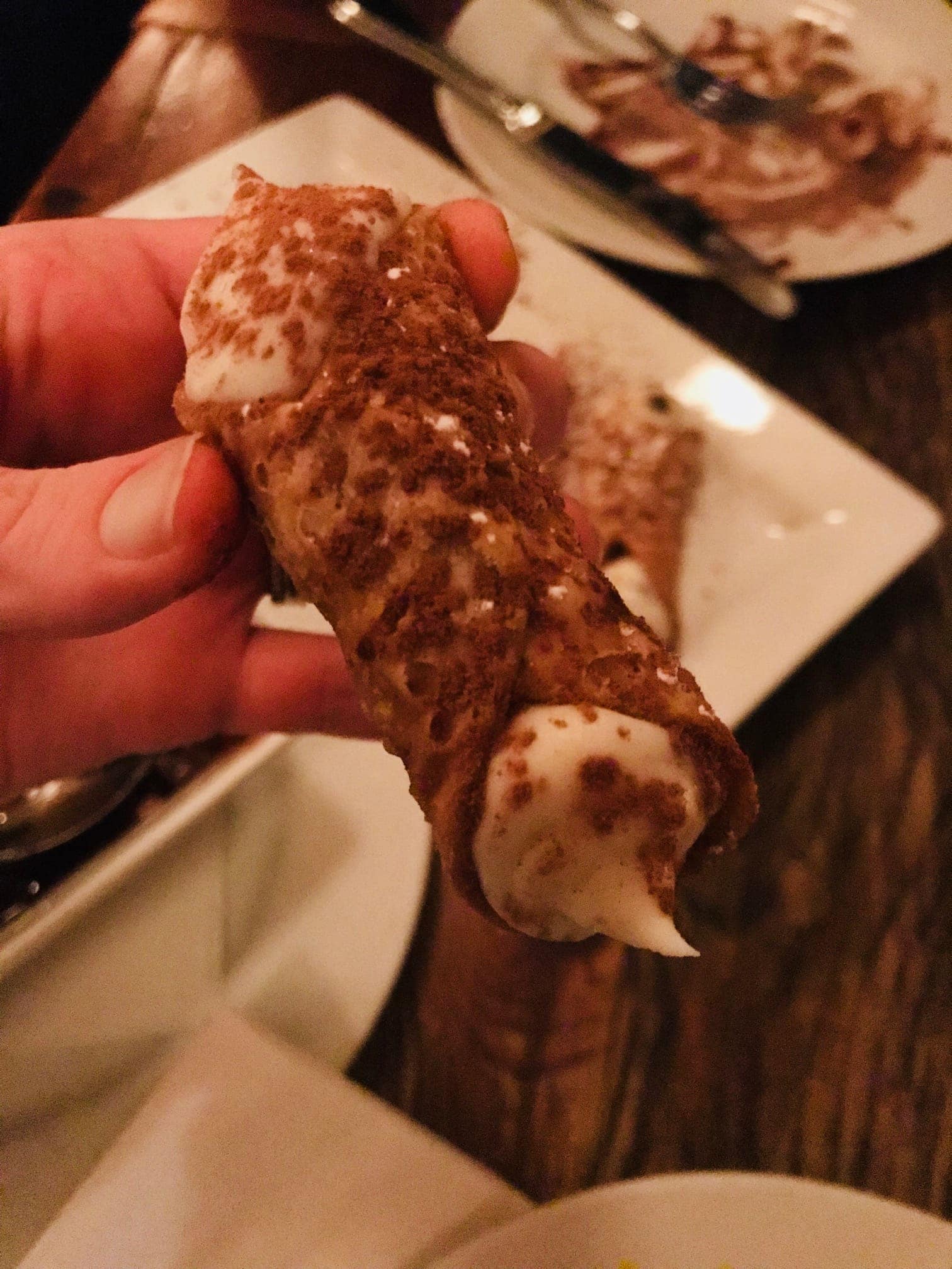 Small cannoli