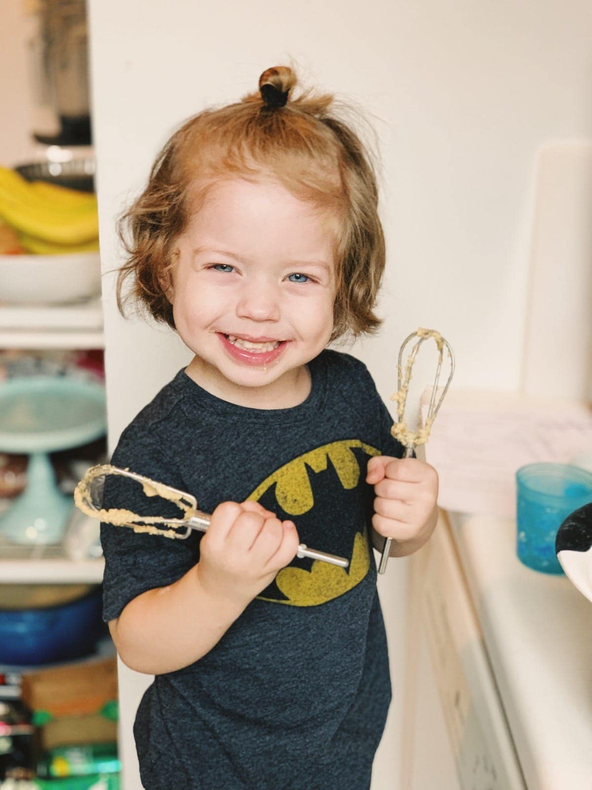 Eddie with handmixer whisks