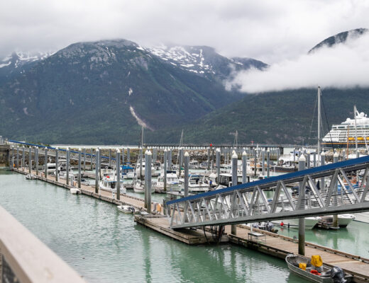 boats in alaskan harbor